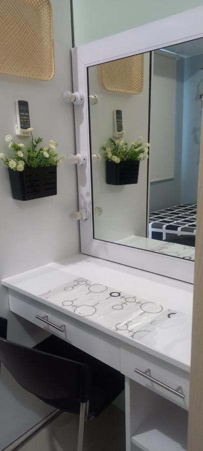 Smdc Jazz Mall 2 Combine Unit With 3 Br Makati City Buitenkant foto